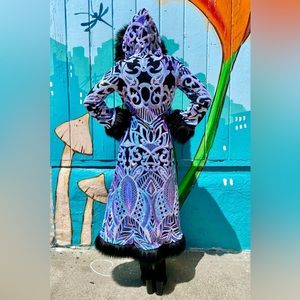 Tamo Design Baroness Sequin Coat size SM/M. Exquisite!!